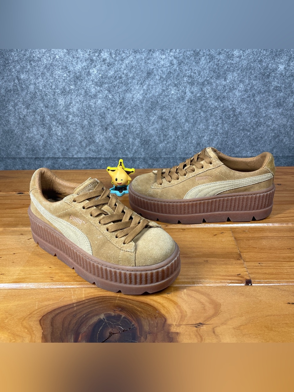 PUMA Fenty Rihanna Cleated Creeper WOMENS SIZE 8 Brown Suede Platform 366268-02